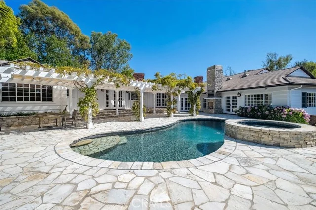 6 Caballeros, Rolling Hills