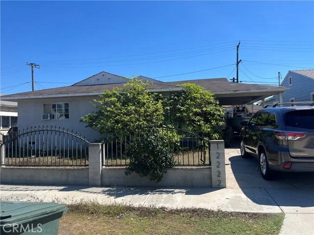 12222 Felton, Hawthorne