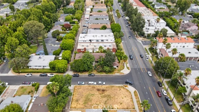 13300 Valleyheart Drive N photo 3