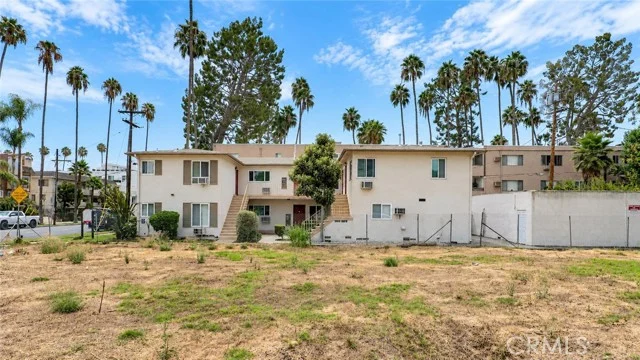 13300 Valleyheart Drive N photo 5