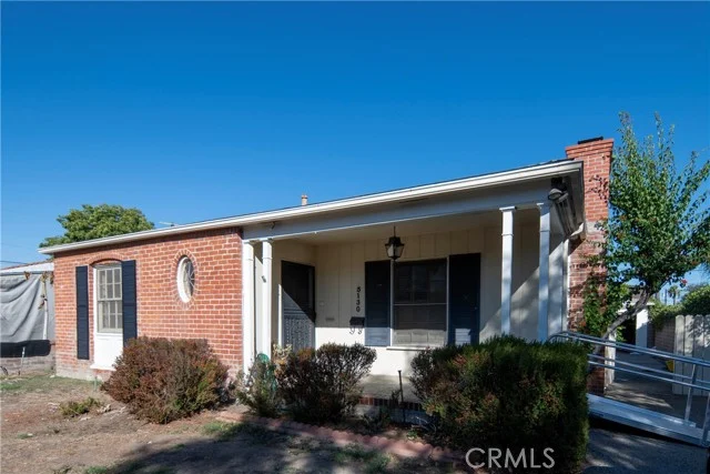 5130 Auckland, Toluca Lake