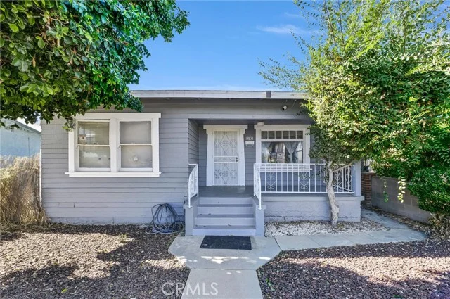 1143 S Grande Vista photo 4