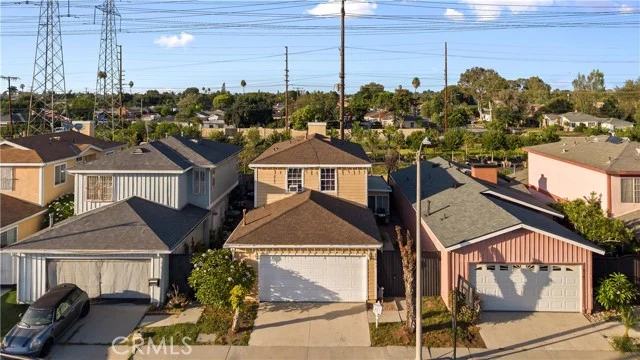 213 Orleans Way, Long Beach