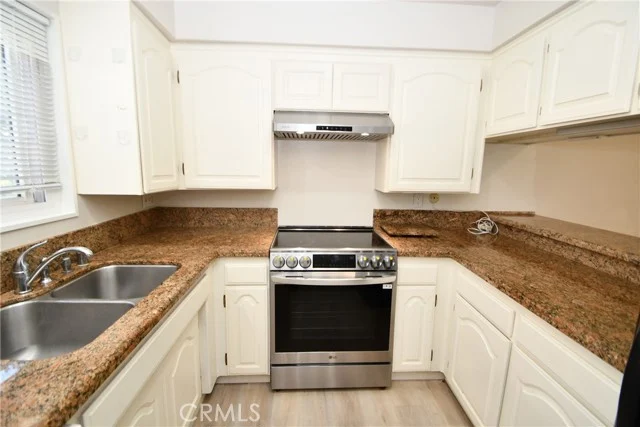 22934 Nadine Circle #A photo 2