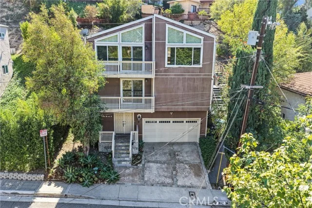 5217 Marmol, Woodland Hills
