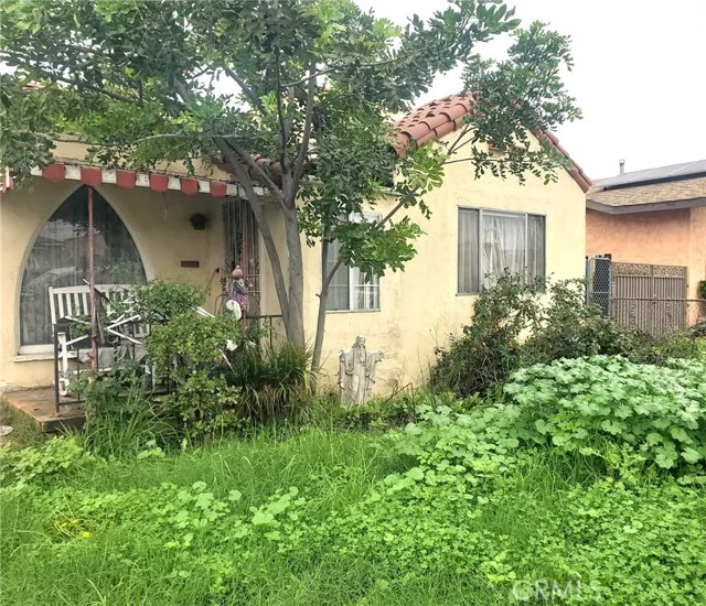 671 S Hillview photo 1