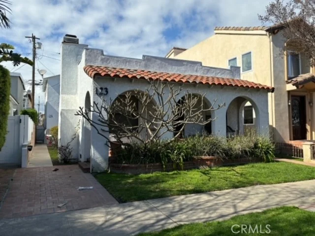 123 Park Ave, Long Beach