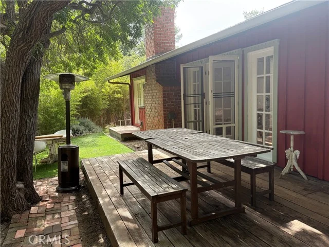 21313 Hillside photo 5