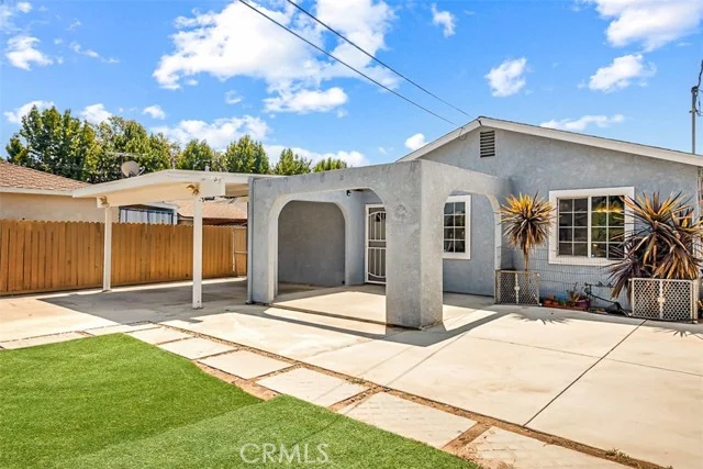 15112 Domino, Van Nuys