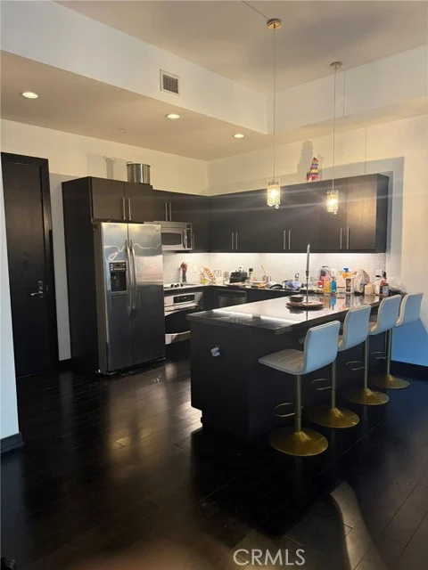 655 S Hope Street #902 photo 1