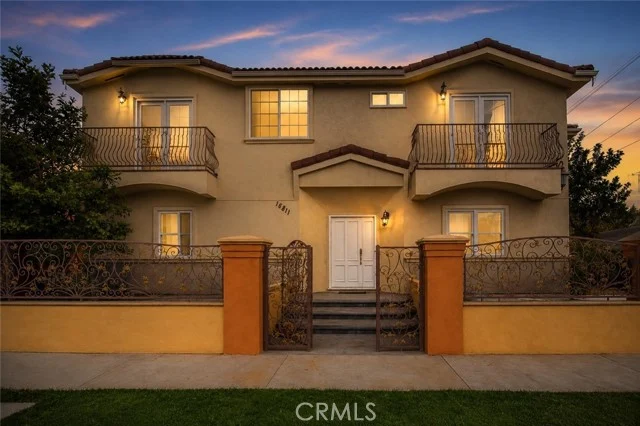18811 Topham, Tarzana