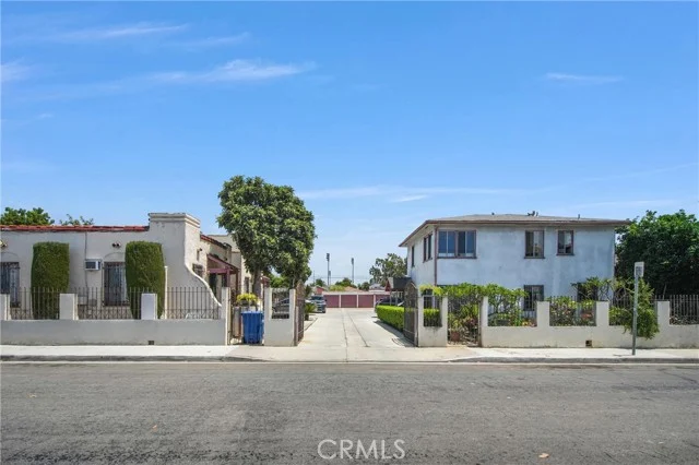 532 S La Verne, Los Angeles