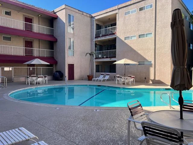 4487 Colbath Ave #207, Sherman Oaks
