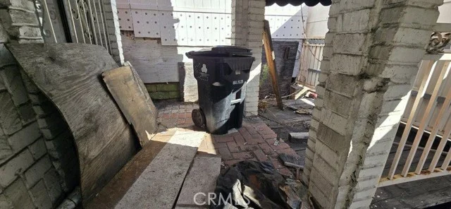 1649 S Vermont photo 5