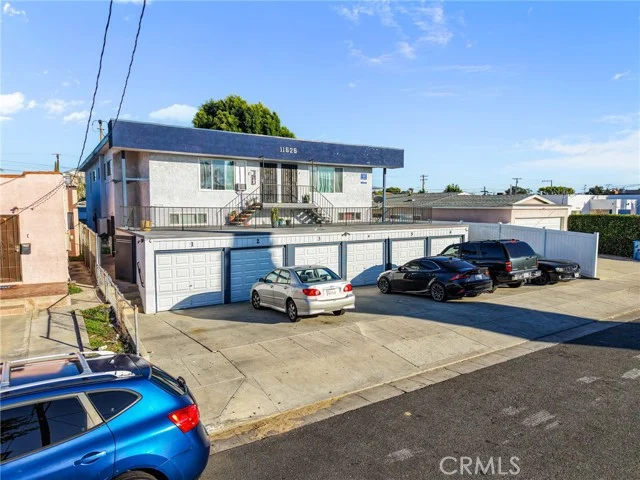 11626 Cedar Avenue, Hawthorne