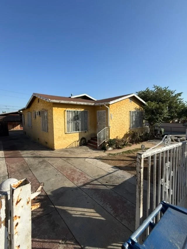 440 N Ezra Street photo 1