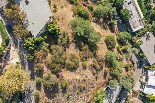 1417 Claridge Drive photo 1