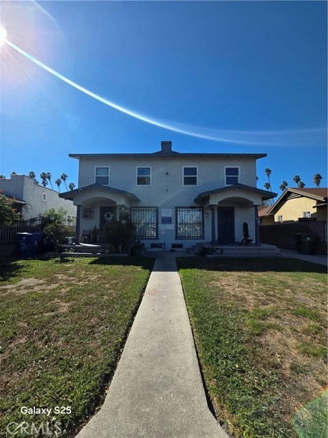 4915 2nd, Los Angeles