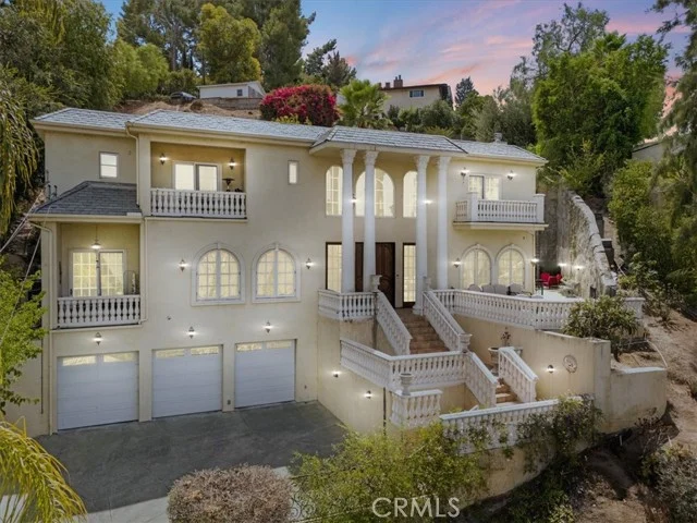 5369 Medina Road, Woodland Hills