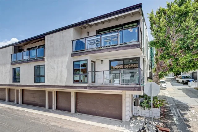 2512 Ocean photo 1