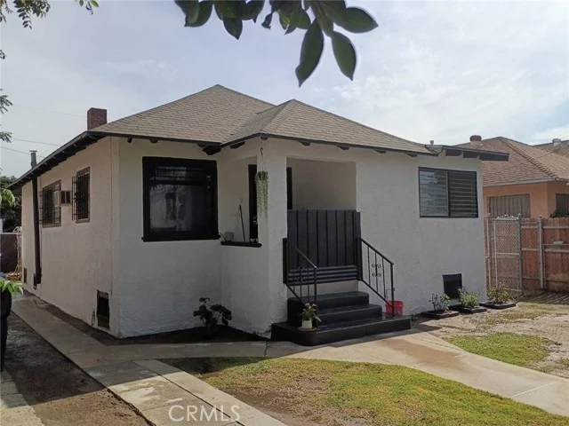 1580 E 45th Street photo 1
