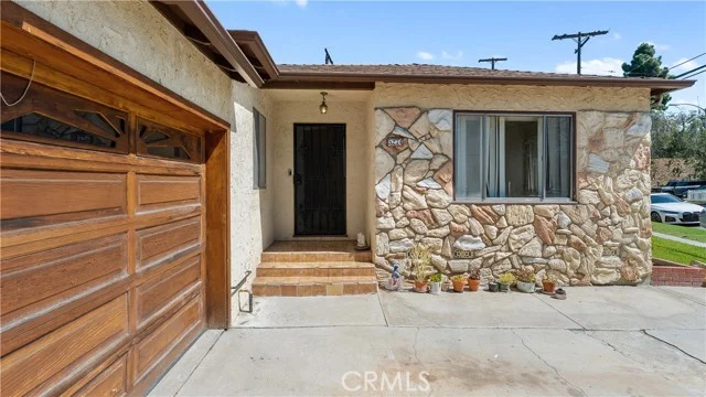 5274 S Slauson photo 2