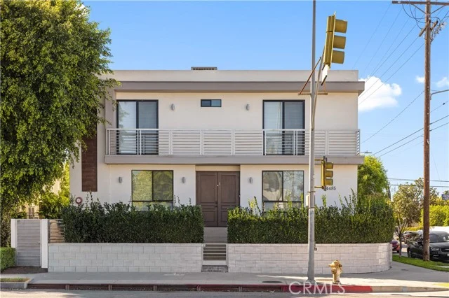 4485 Hazeltine Avenue #1, Sherman Oaks