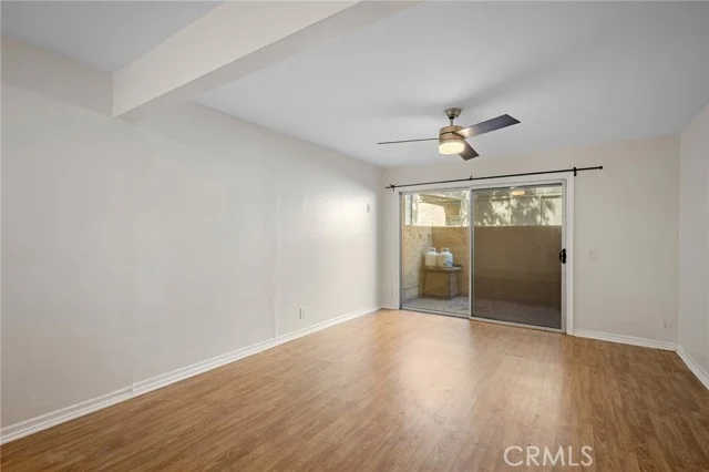 15425 Sherman #107A photo 4