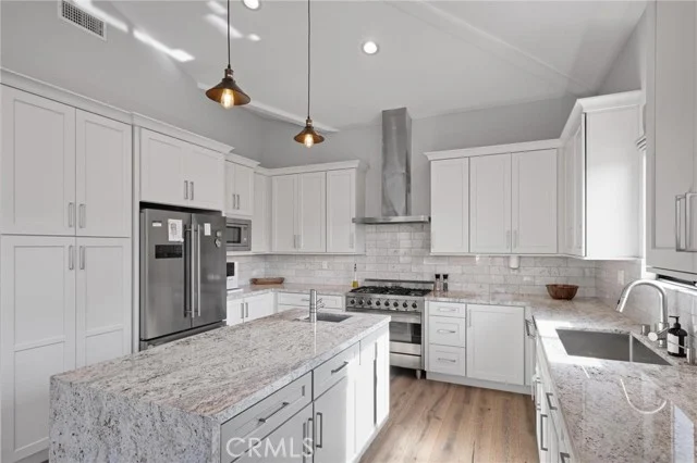 2204 Felton Lane photo 3