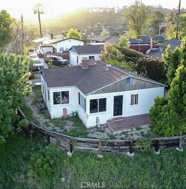 4411 Richard photo 1