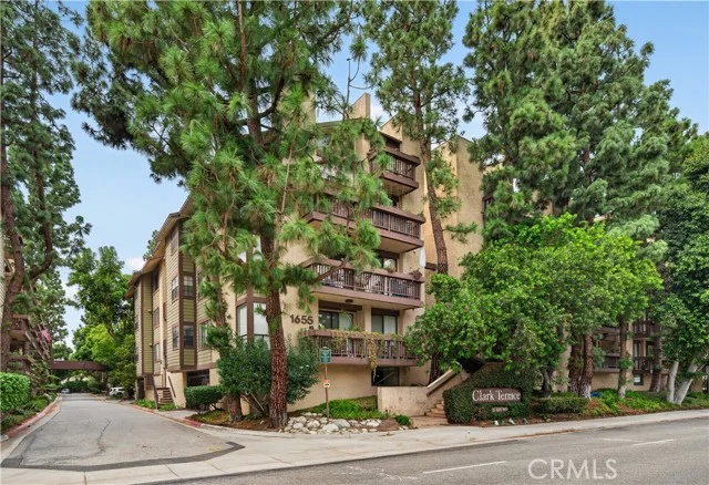 1655 Clark #324 photo 1