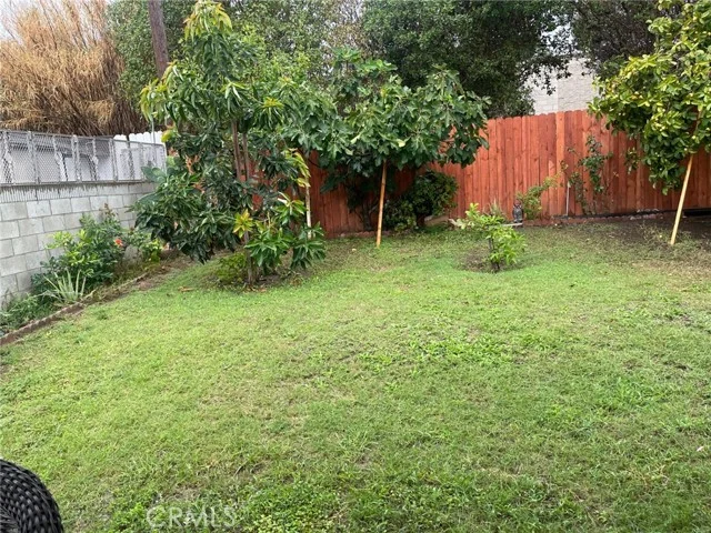 23327 Orchard photo 3
