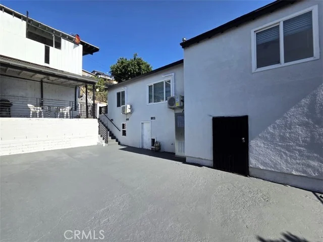 1046 N Bonnie Beach, City Terrace