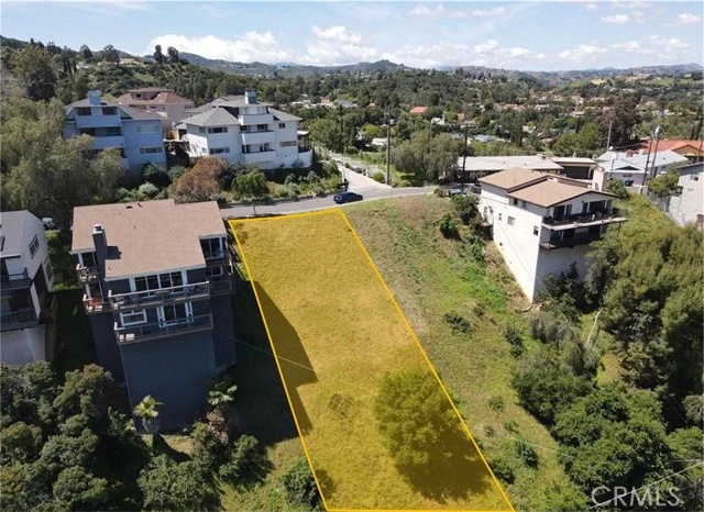 Iglesia Drive, Woodland Hills