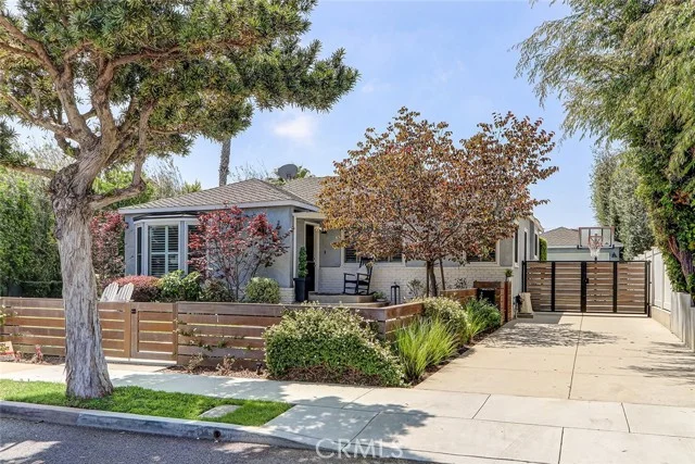 202 W Sycamore, El Segundo