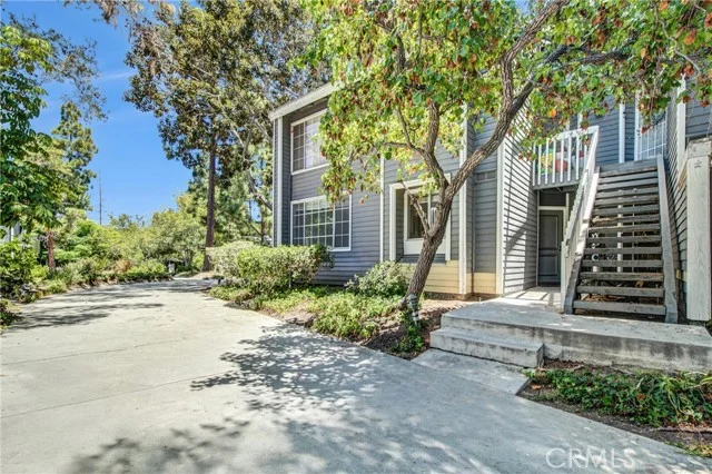 25335 Pine Creek, Los Angeles
