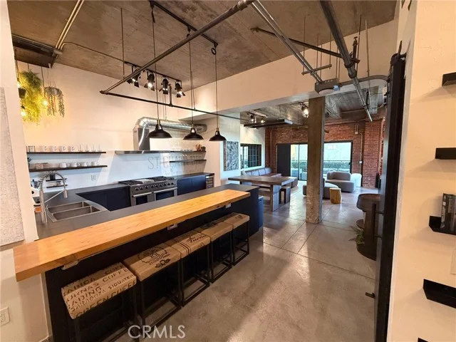 835 Locust #518, Long Beach