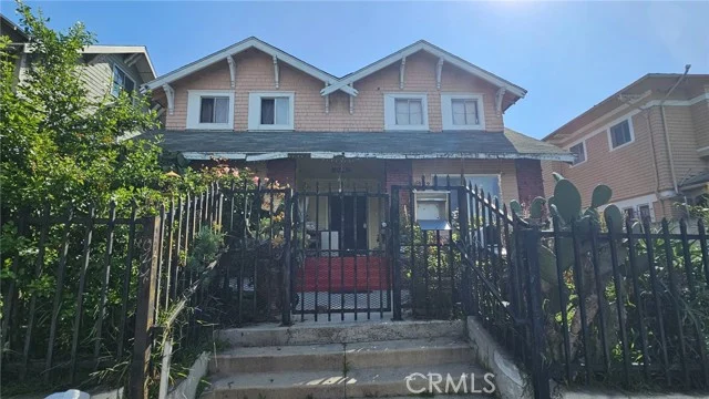 1242 S Bonnie Brae photo 1