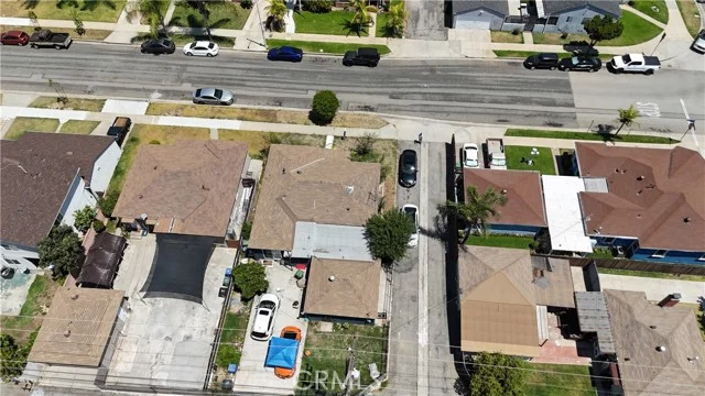 6674 Easton, East Los Angeles