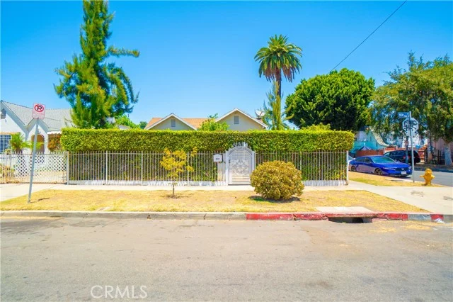 201 W 103rd, Los Angeles