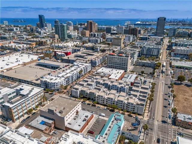 127 W 6th, Long Beach