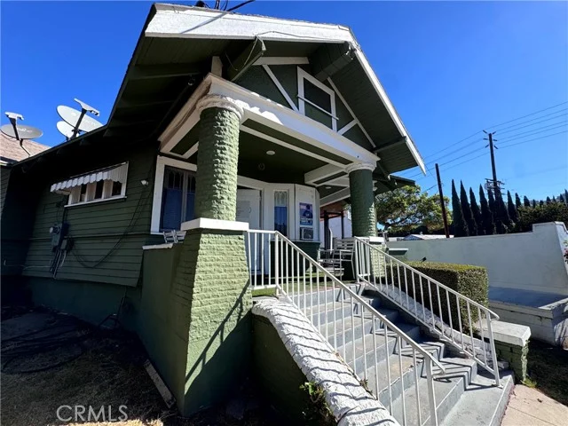 3301 Eagle Rock Boulevard photo 1