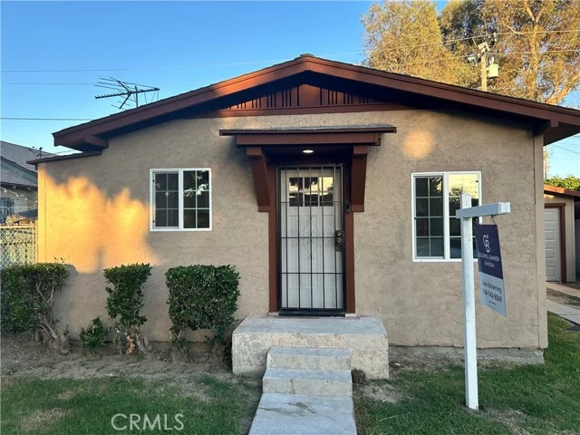 2412 Gale Avenue, Long Beach