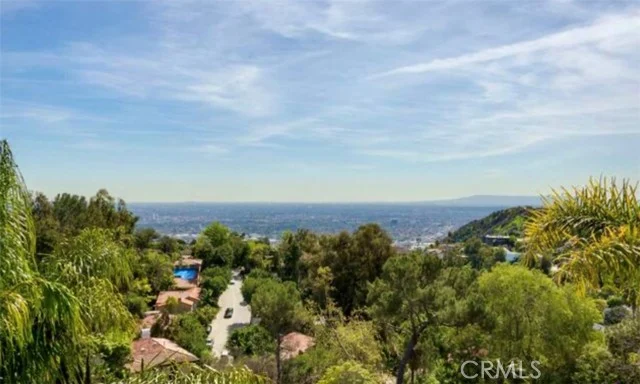 7218 Mulholland photo 2