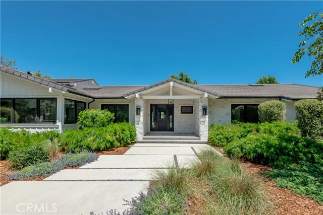 24884 JIM BRIDGER Road photo 2