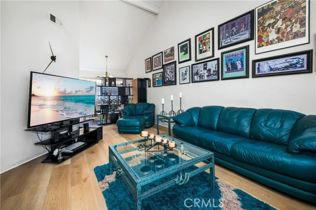 515 E Hazel #6, Inglewood