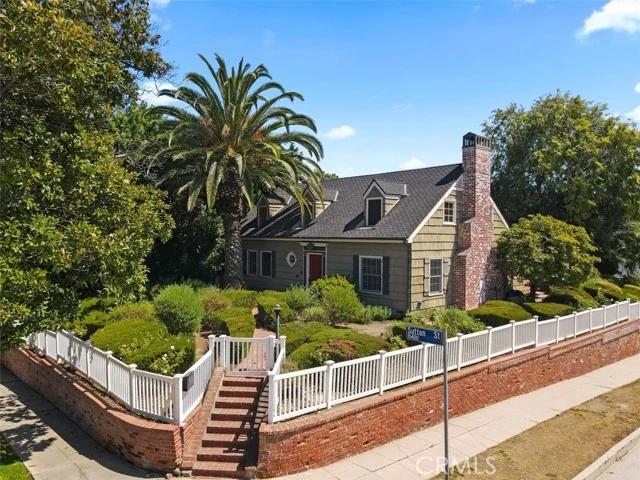 15454 Sutton Street, Sherman Oaks