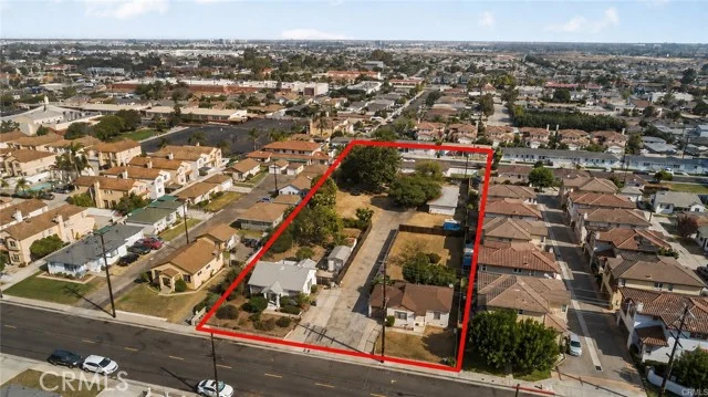 215 E 220th, Carson