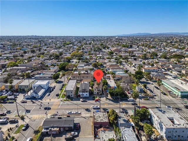8315 Avalon photo 1