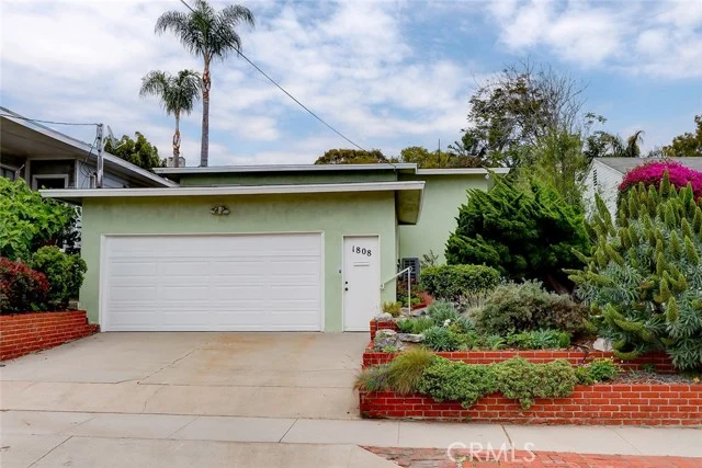 1808 Pacific Avenue, Manhattan Beach